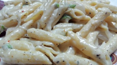 White sauce pasta